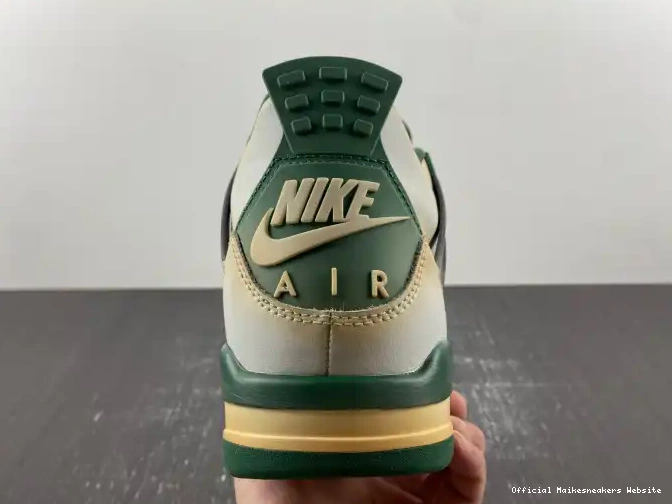 Official Maikesneakers AIR YEAR